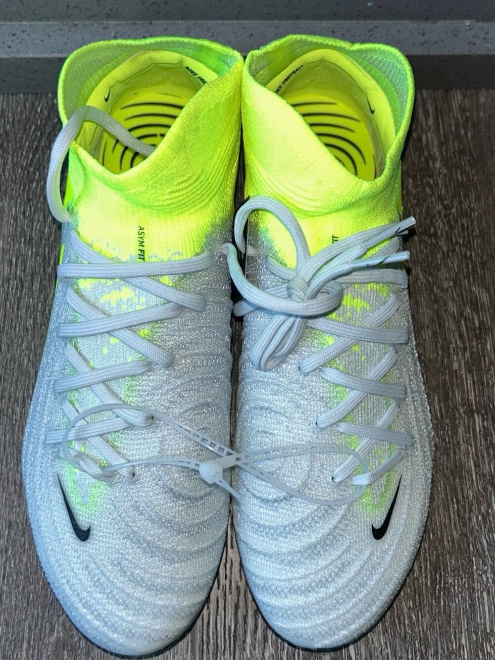 Nike Phantom Luna 2 Elite FG Grey Volt Soccer Cleats HF4358-003 Men Sz 6.5 NEW - Picture 4 of 7